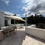 Kaniaris Sunset House
