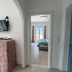 Kaniaris Sunset House