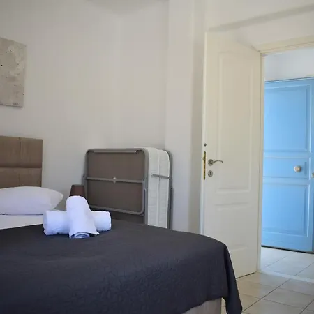 Lovely View Apartment Parikia (Paros)