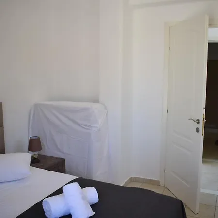 Lovely View Apartment *